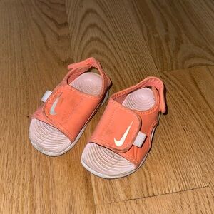 Toddler Nike sandals